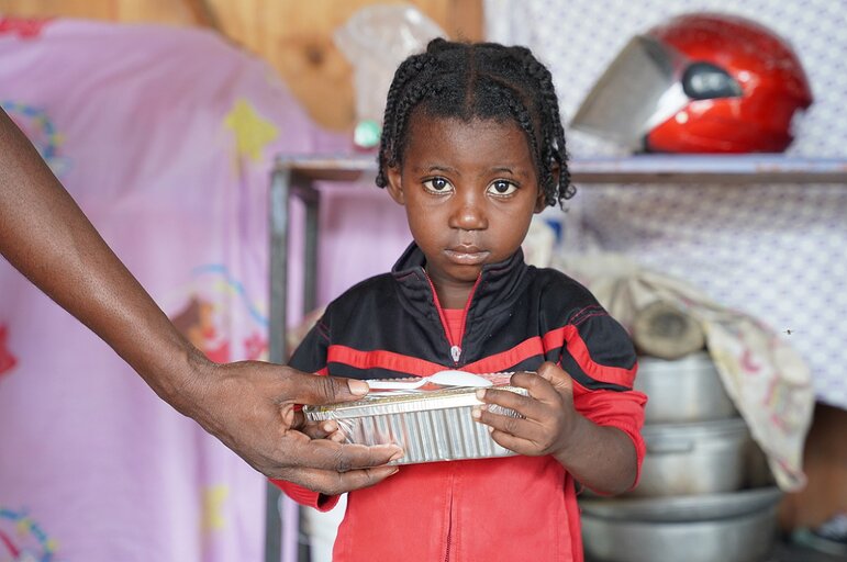 Hunger in Haiti - Cloned