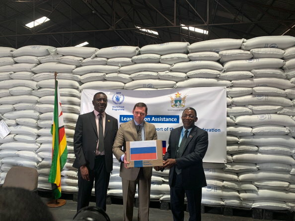  Russia helps WFP provide food to drought affected communities in Zimbabwe