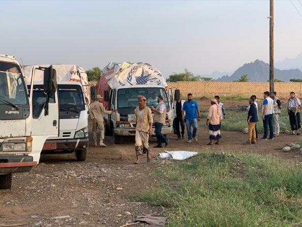 WFP brings vital humanitarian supplies to civilians trapped on Yemeni frontline