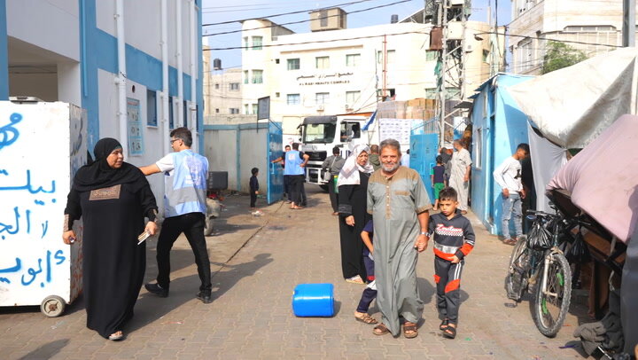 Desperately Needed WFP Food Distributed to Displaced People in Gaza (ForTheMedia)