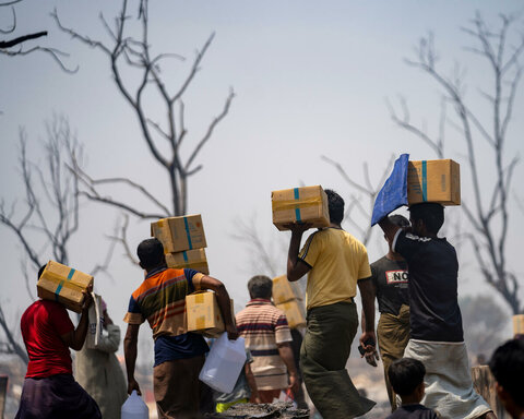 WFP supports Rohingya refugees after blaze destroys homes