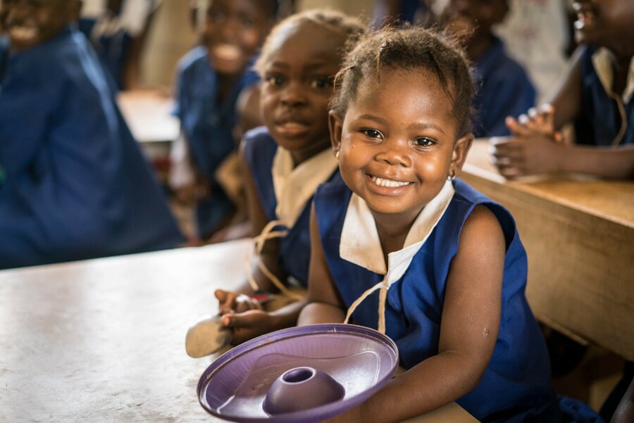 Why school lunches mean so much to Munjama and her friends | World Food ...