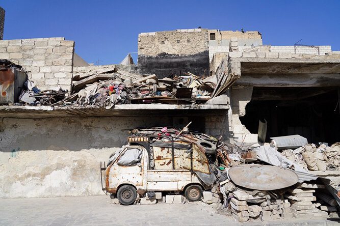 Life in Aleppo is still a challenge for families who have lived through the conflict. Photo: WFP/Photo Library