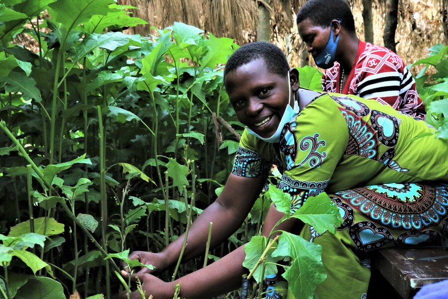 Marie-Rose is one of 2,000 farmers in 19 cooperatives in Rwanda supported by the Rural Women’s Economic Empowerment Programme (RWEE). Photo: WFP/JohnPaul Sesonga