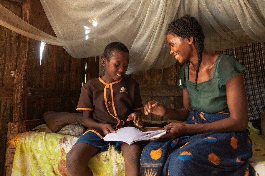 Seraphin and his mother