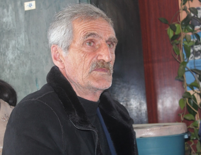 Samvel Balabekyen, head of the community, during the training session  organized by WFP. Photo credit: WFP/Mariam Avetisyan