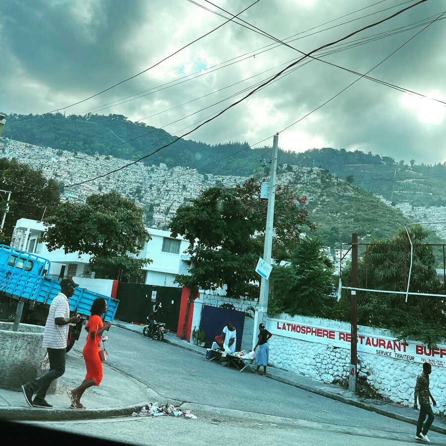 Port au Prince street scene