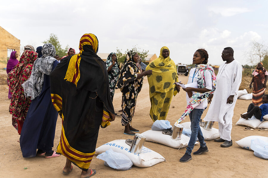 WFP delivers food at Wad Madani