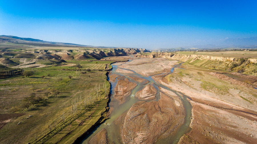 A parched riverbed in Tajikistan, Central Asia's most exposed country to climate change. Photo: WFP/Giulio d'Adamo