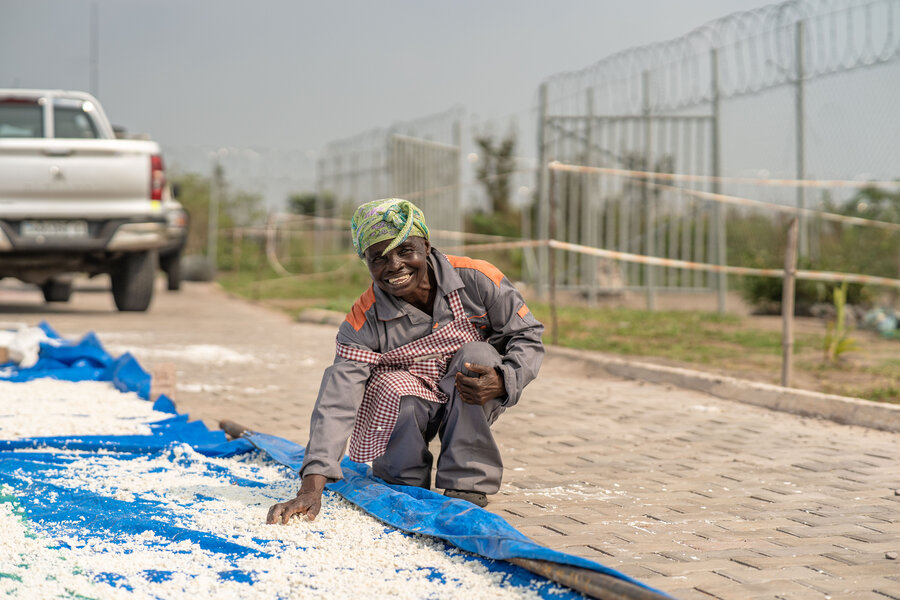 In Nsele, DRC, WFP's rural transformation initiative trains women like Faustina in areas like literacy, accounting and new business skills. Photo: WFP/Michael Castofas