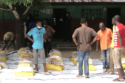 Ebola Leaves Hundreds of Thousands Facing Hunger (For the Media)