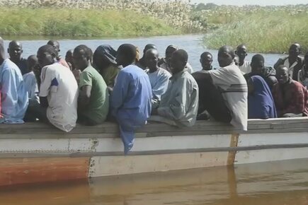 Nigerians Flee Across Lake Chad To Escape Violence